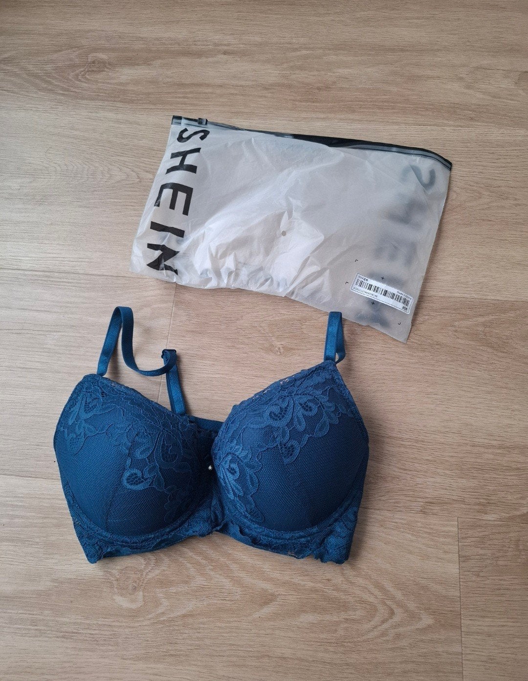 Nieuw! Bh Shein maat 85B, Shein, Ophalen of Verzenden, Blauw, BH