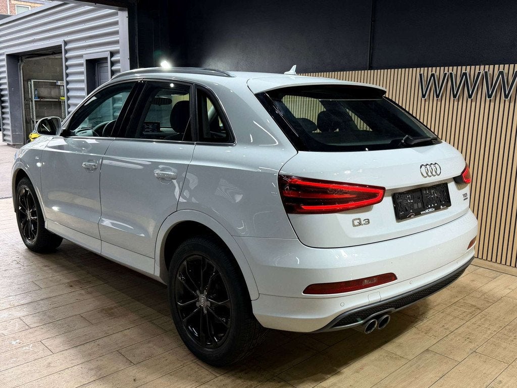 Audi Q3 2.0 TDi Quattro S line S tronic * GARANTIE 12 MOIS *, Auto's, Automaat, Euro 5, Stof, Gebruikt