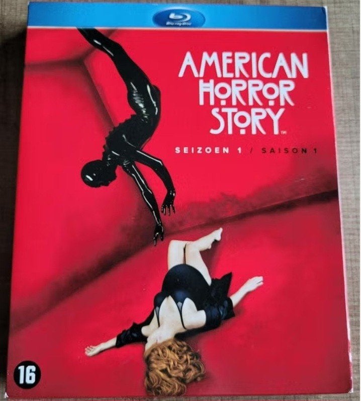 Blu-ray disc boxset: American Horror Story seizoen 1, CD & DVD, Blu-ray, Série, Enlèvement ou Envoi, Coffret, Comme neuf