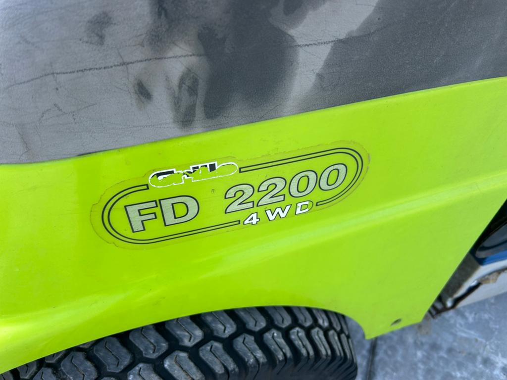 Grillo fd2200 47cv 4x4 diesel, Enlèvement ou Envoi, Utilisé, Démarrage électrique, 120 cm ou plus