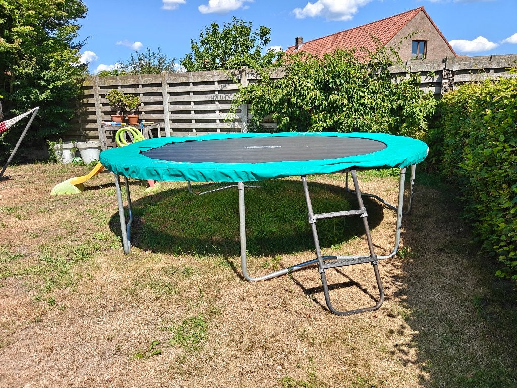 Trampoline, Enlèvement, Utilisé