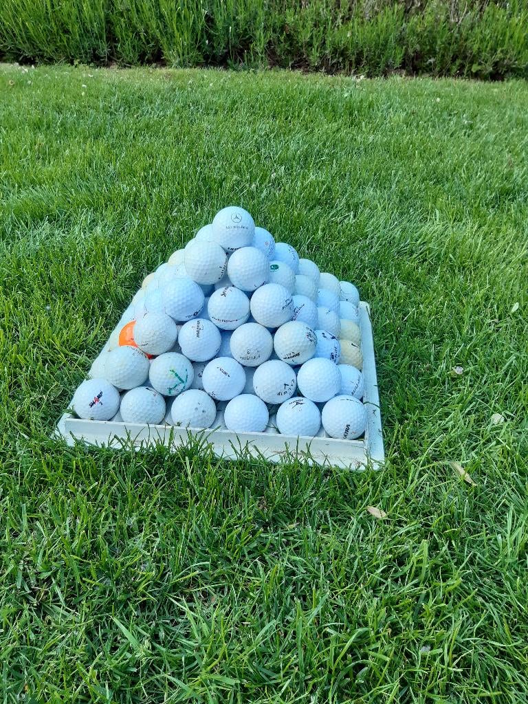 100 golfballen, Sport en Fitness, Golf, Ophalen of Verzenden, Gebruikt, Bal(len), Overige merken