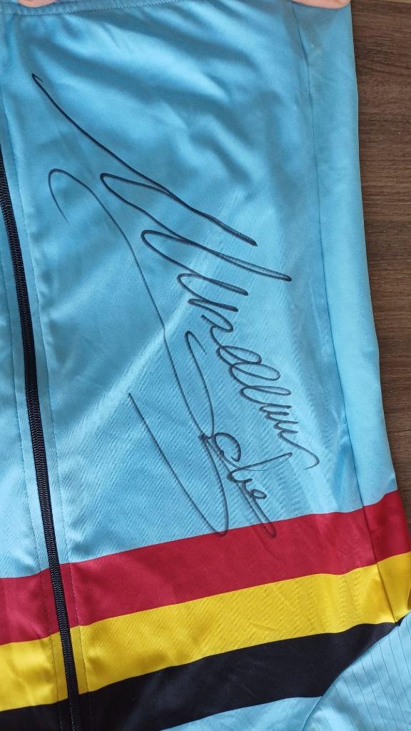 wielershirt gesigneerd door Johan Museeuw, Ophalen, Nieuw, Kleding