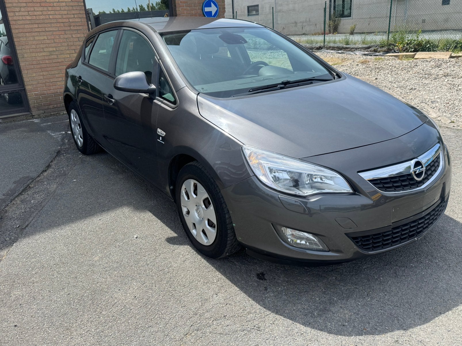 Opel Astra 1.4 essence lez ok airco, Euro 5, Achat, 4 portes, Entreprise