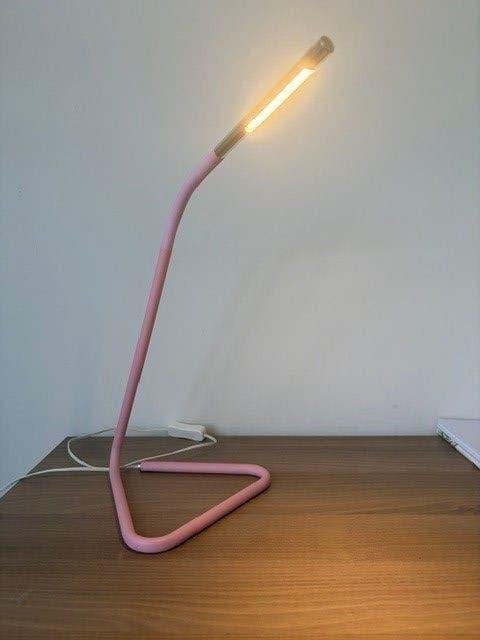 IKEA bureaulamp, Neuf, Éclairage LED, Rose, Lampe de bureau