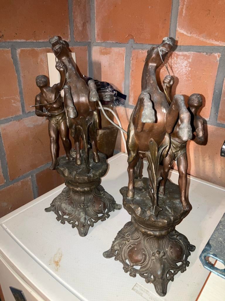 2x antieke Bronze paarden - Paarden van Marly, Ophalen