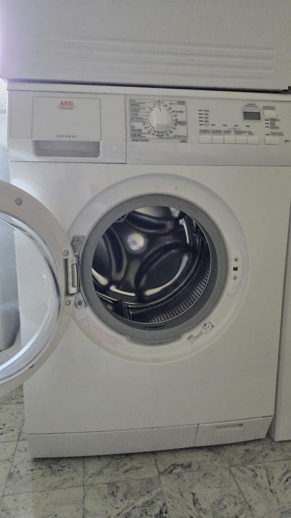wasmachine AEG model: L64850, Elektronische apparatuur, Wasmachines, Ophalen, Gebruikt, Voorlader, 85 tot 90 cm