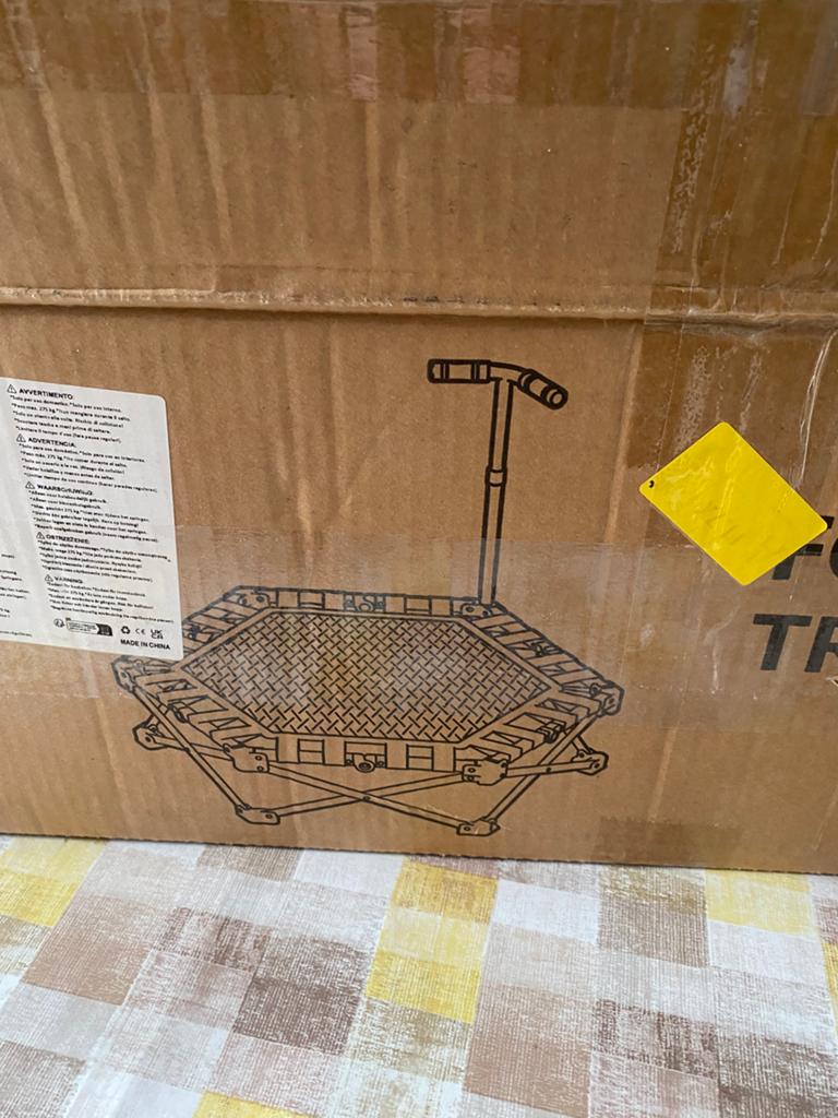 Opvouwbare mini trampoline met handvat - Nieuwe in doos, Sport en Fitness, Ophalen of Verzenden, Nieuw, Metaal, Hometrainer