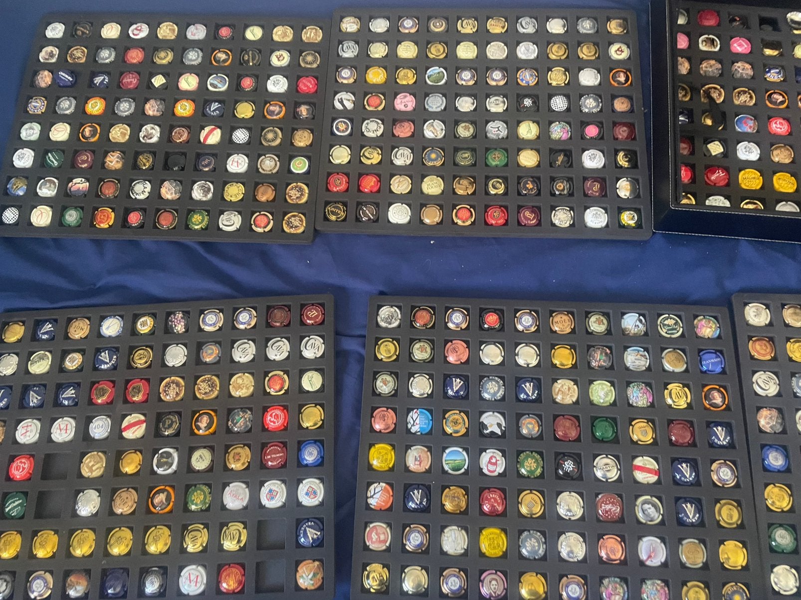 Collection de 500 capsules, Timbres & Monnaies, Monnaies | Europe | Monnaies euro, Enlèvement ou Envoi