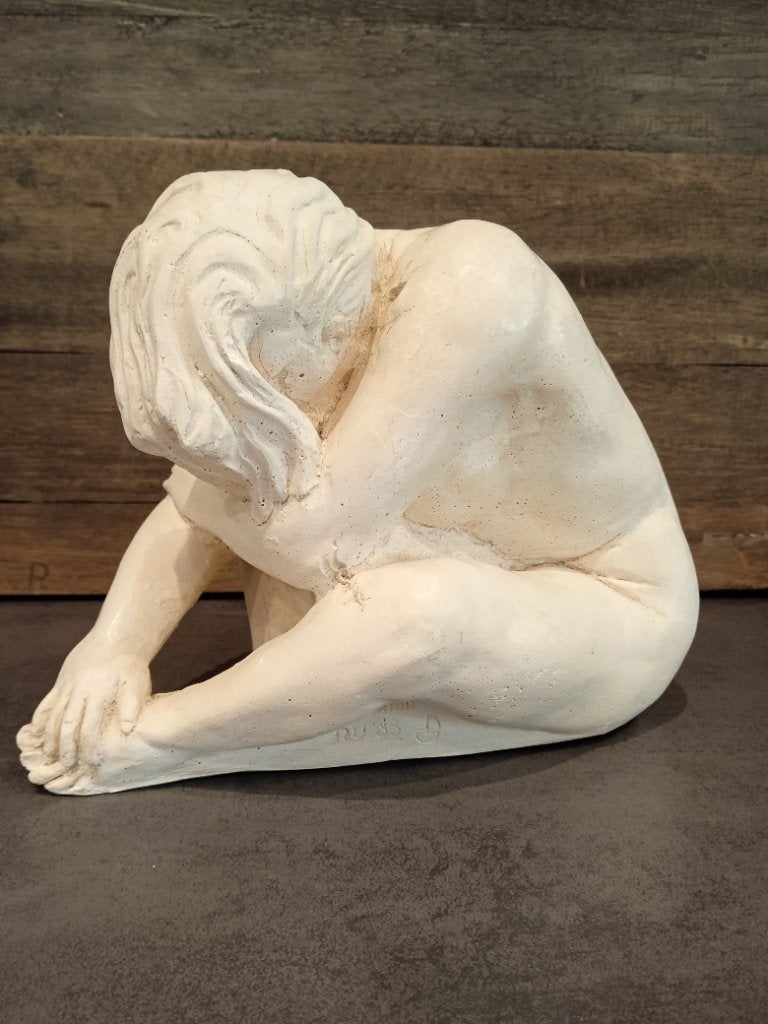 Sculpture Nu Féminin Brutaliste Vintage-Signée Anton RU 83, Antiquités & Art, Sculpture, Beige, 13 cm, Enlèvement
