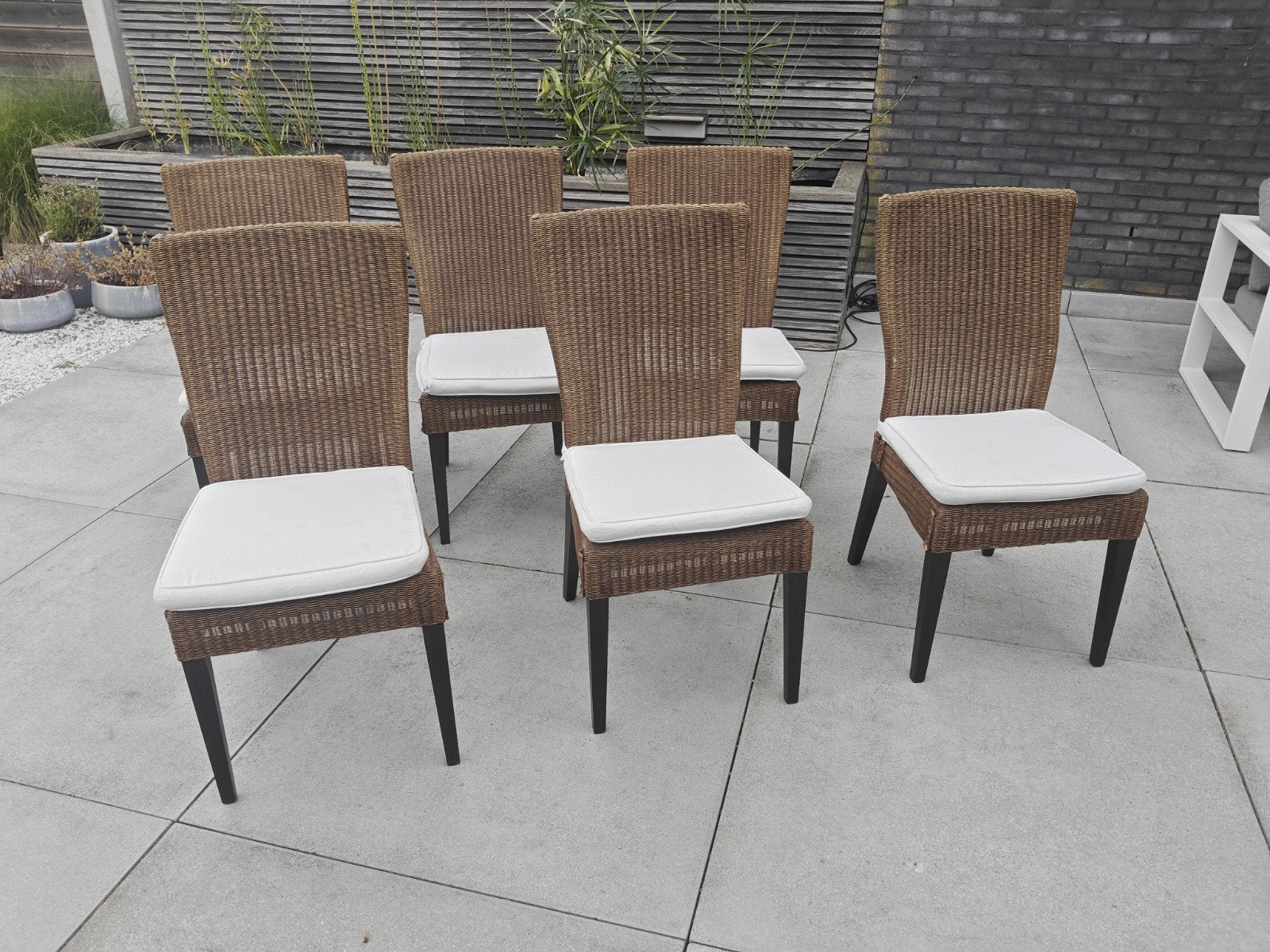 6 eetkamerstoelen rotan stijl, Ophalen