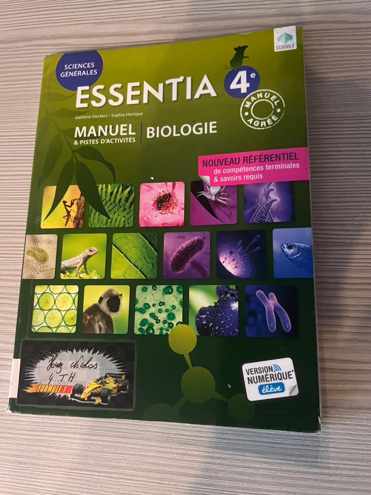 Essentia 4 manuel biologie, Livres, Enlèvement ou Envoi, Comme neuf