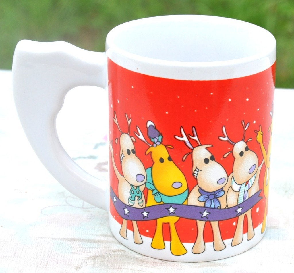 mug en faience decor farandole de rennes, Enlèvement ou Envoi, Mug, Céramique, Utilisé