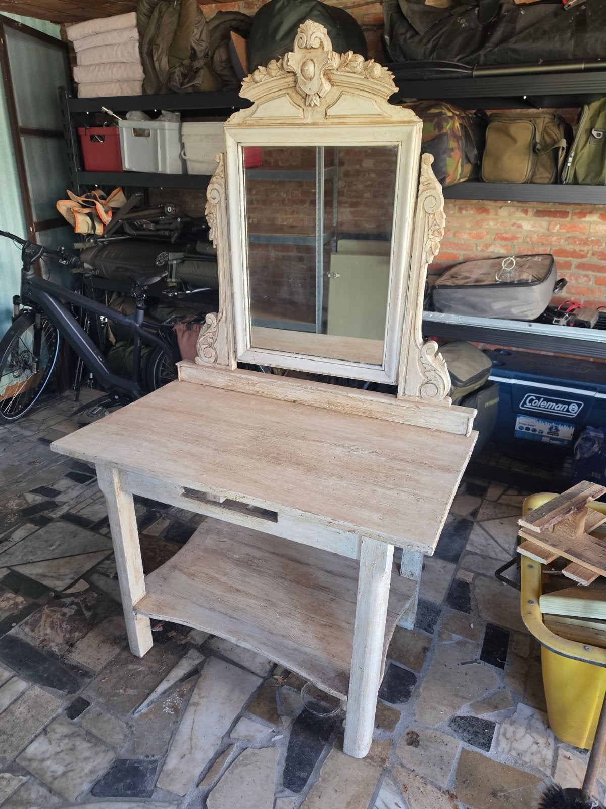 antiek kappers tafel / make up tafel, Ophalen
