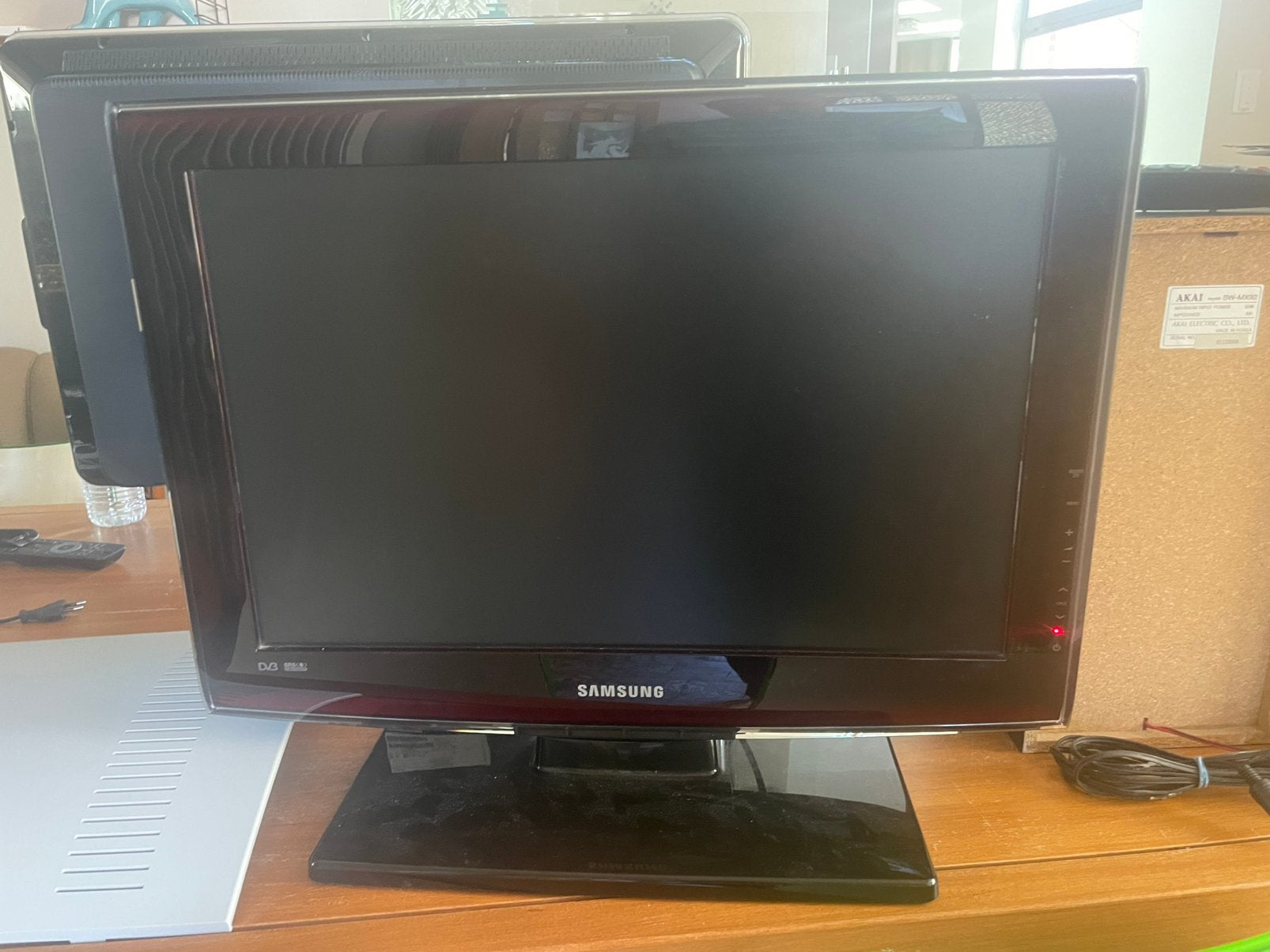 Gratis 22 inch HD LCD TV (Model: ⁠LE22A656A1D⁠ ), Ophalen, Zo goed als nieuw, LCD, Samsung