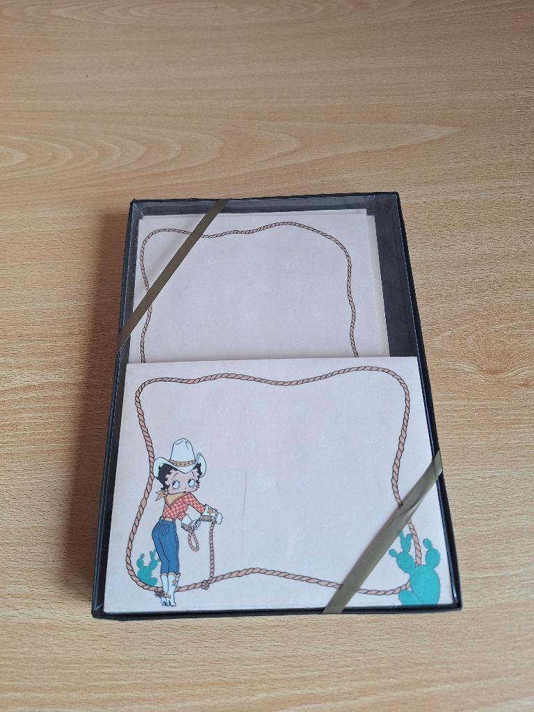 Betty boop papier a lettre, Enlèvement ou Envoi, Neuf, Humain