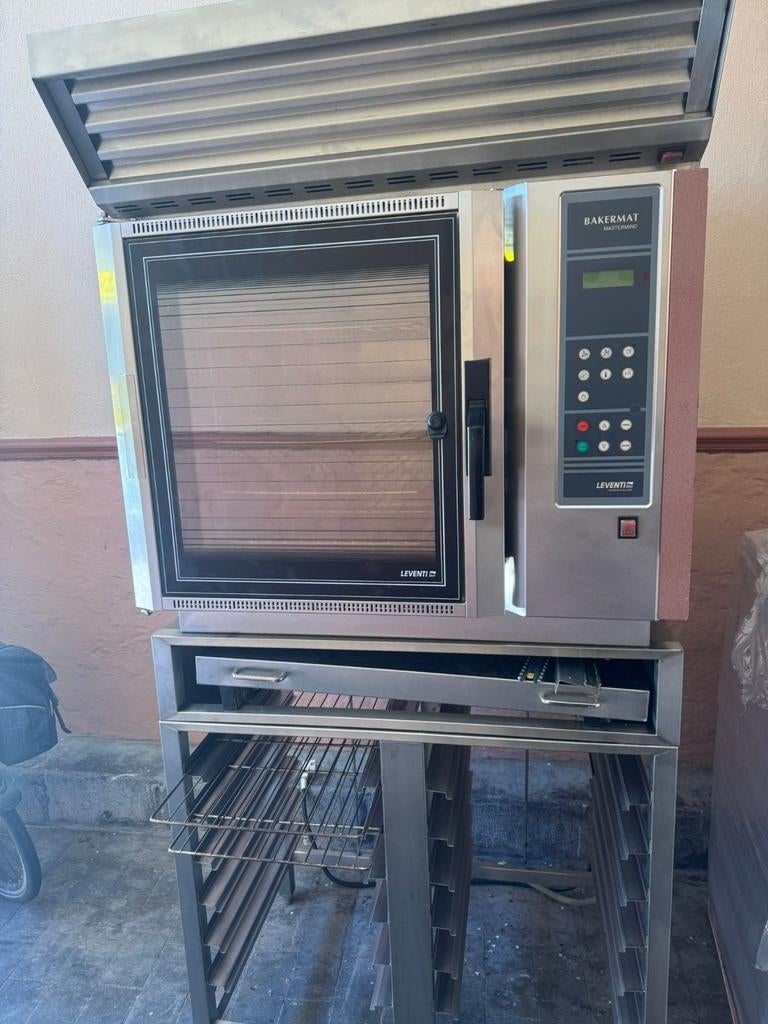 Four leventi boulangerie comme neuf pour boulangerie, Enlèvement ou Envoi