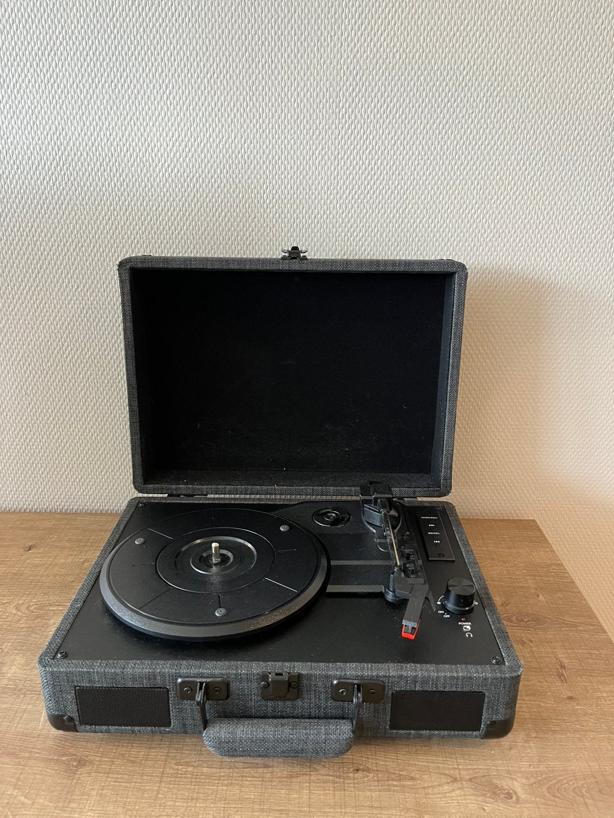 Gloednieuwe platenspeler te koop!, Ophalen, Zo goed als nieuw, Platenspeler