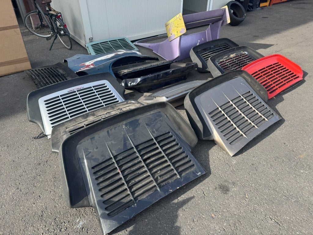 Ailerons Porsche divers - Plusieurs modèles disponibles, Enlèvement, Utilisé, Pièces Oldtimer ou Ancêtre, Capot moteur