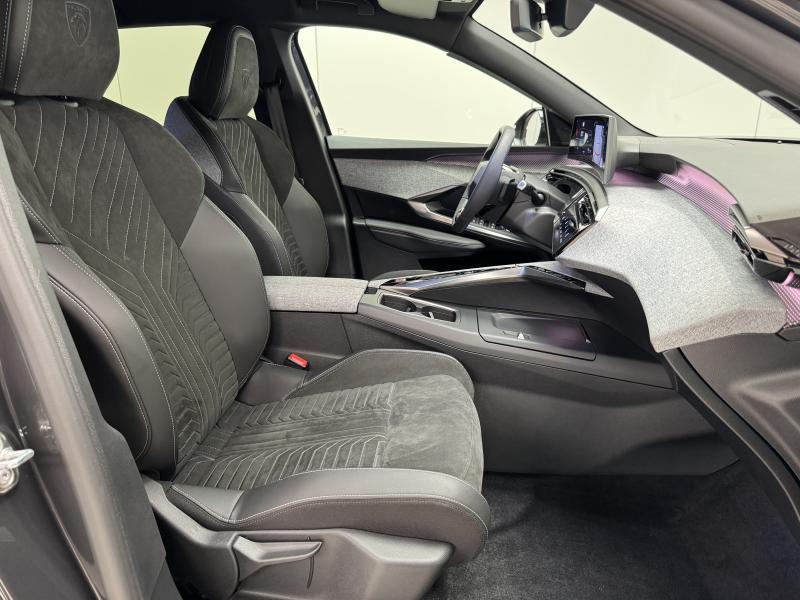 Peugeot 3008 GT 145 MHEV LED|GPS|PDC|CAMERA|ACC|CARPLAY..., 1199 cc, 136 pk, 5 deurs, Hybride Elektrisch/Benzine