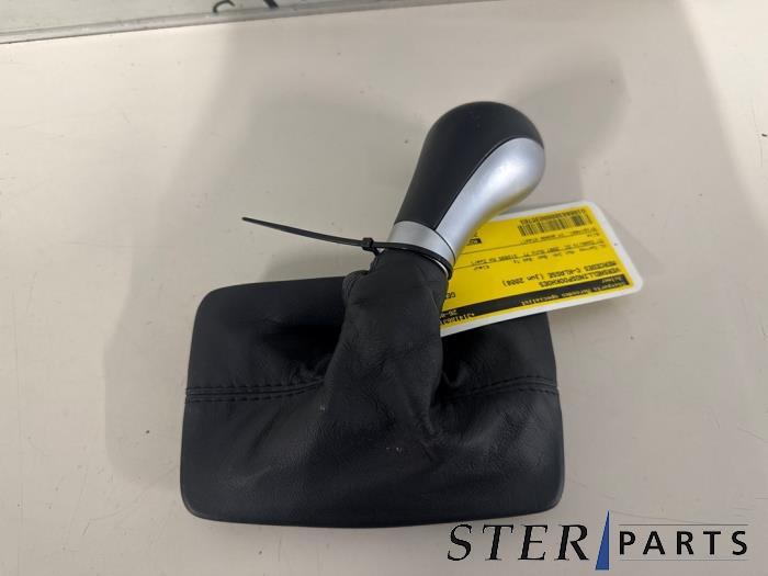 Enveloppe levier de vitesse d'un Mercedes C-Klasse, Autos : Pièces & Accessoires, Habitacle & Garnissage, Mercedes-Benz, Utilisé