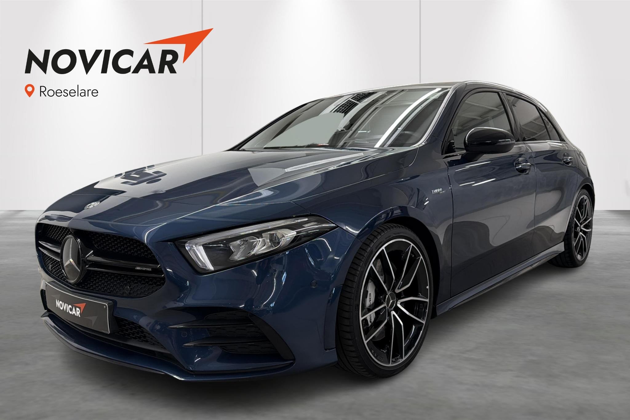 Mercedes-Benz A-Klasse Mercedes-AMG A 35 4MATIC, Auto's, Automaat, Stof, Zwart, 4 cilinders