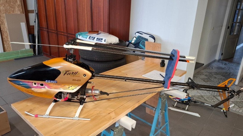 Xcell Fury, Enlèvement, Comme neuf, Plus grand que 1:72, Hélicoptère