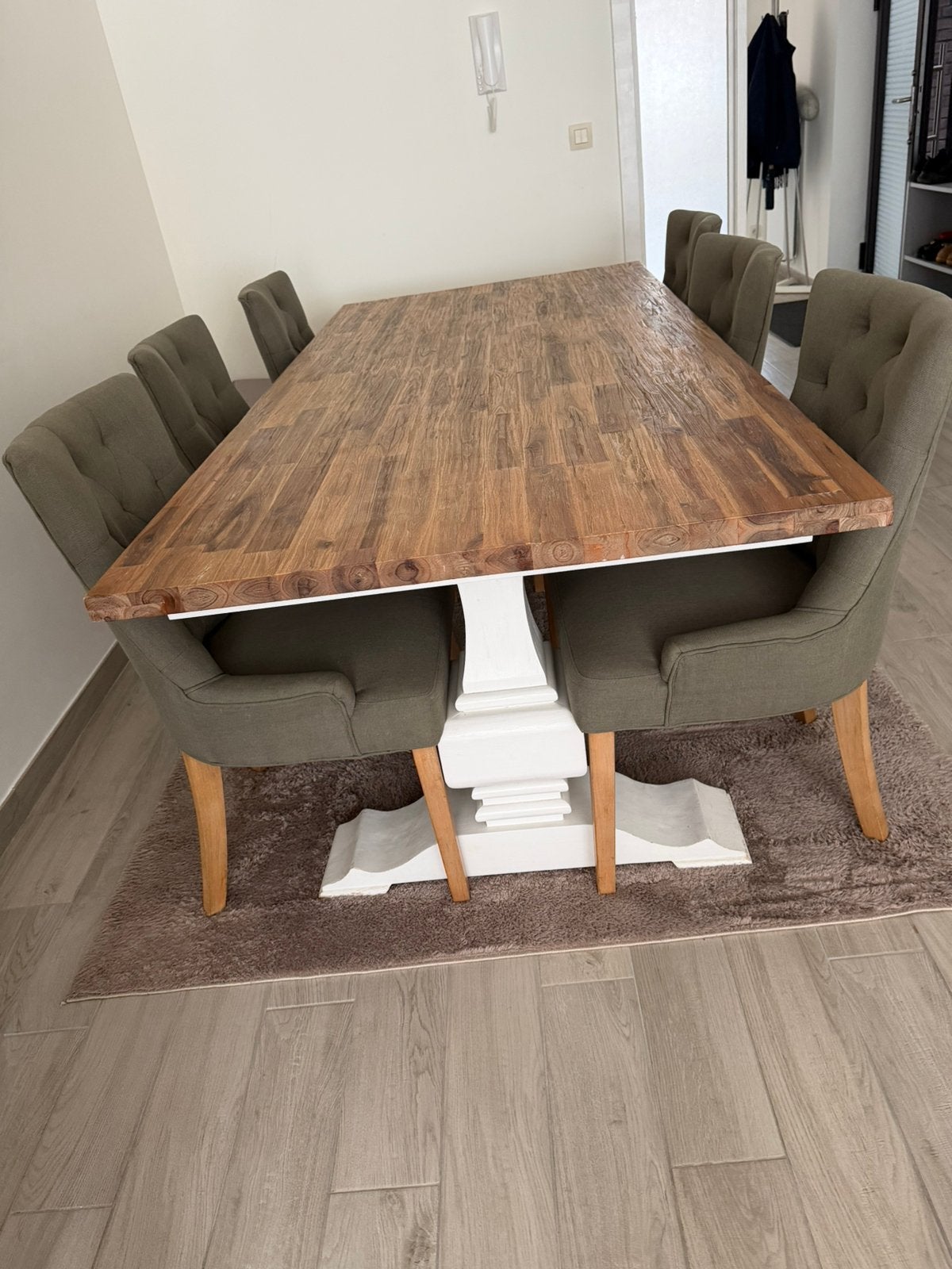 Eet tafel, Ophalen, Zo goed als nieuw