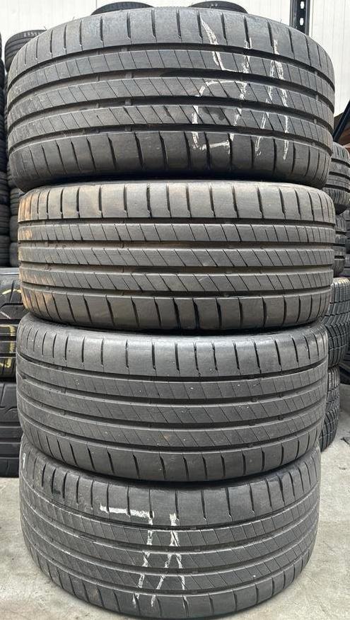 Pneusd'été2353519235/35/19 235/35R19 dela marque Bridgestone, Enlèvement