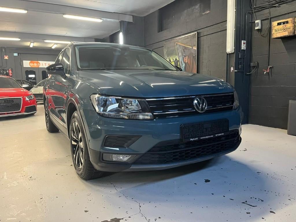VW TIGUAN **IQ DRIVE** 12 MOIS DE GARANTIE, Auto's, Leder, SUV of Terreinwagen, Euro 6, Zwart