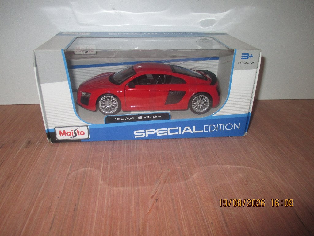 AUDI  R8  V10 PLUS   ECH 1/24, Hobby & Loisirs créatifs, Voitures miniatures | 1:24, Enlèvement, Utilisé, Maisto