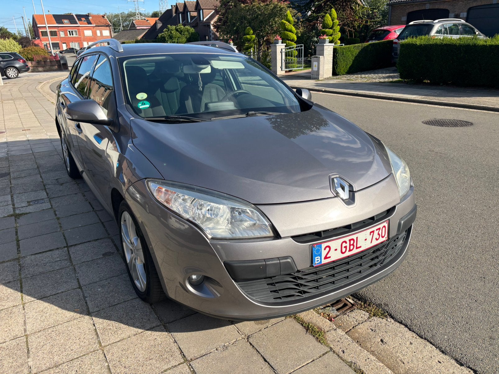 Renault megane break 1.9dci 1er proprio annee 2011, Auto's, Elektrische ramen, Break, Grijs, Particulier
