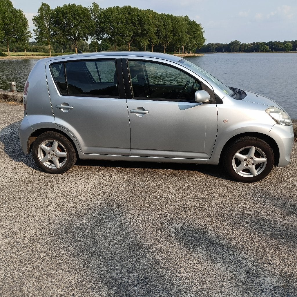 Verkoop SUBARU JUSTY 1.0 comfort s 2008, Voorwielaandrijving, Stof, Zwart, Elektrische ramen