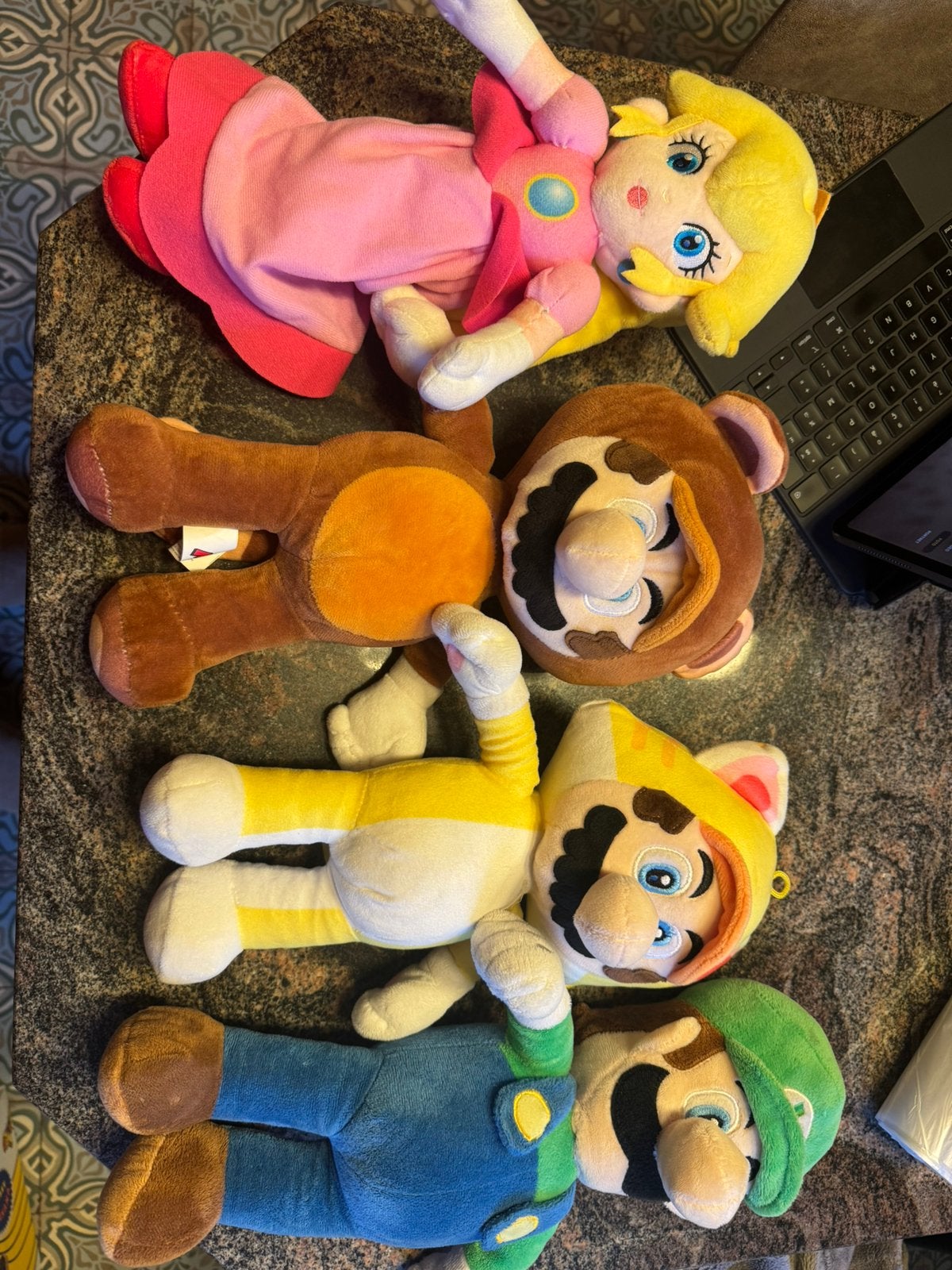Peluche Mario Peach et Luigi, Enlèvement ou Envoi
