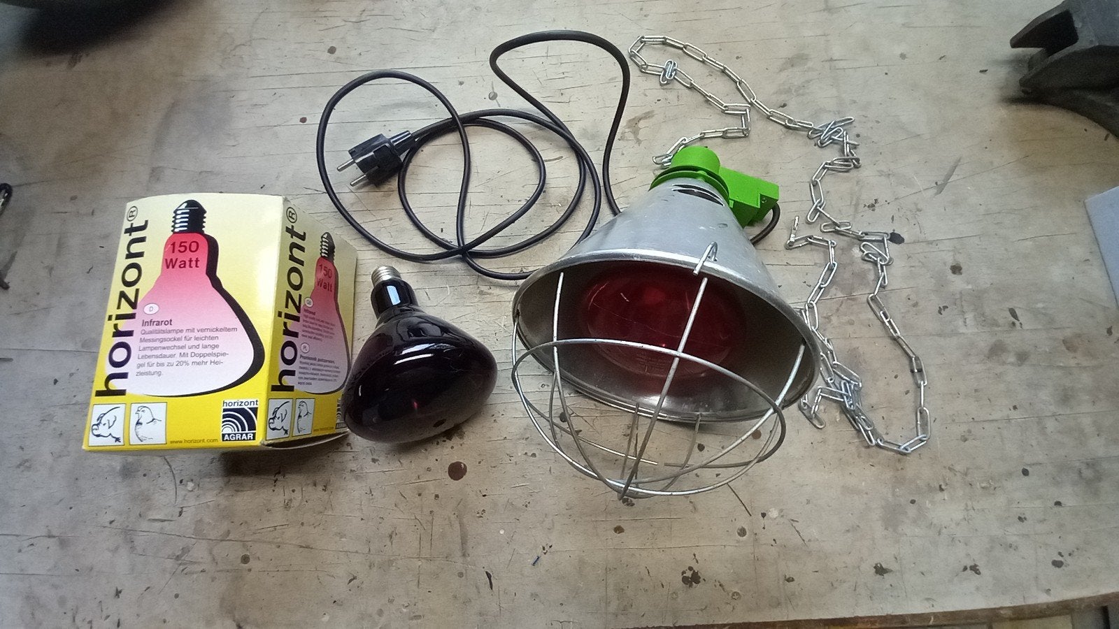 warmtelamphouder met lamp en reservelamp, Dieren en Toebehoren, Ophalen of Verzenden