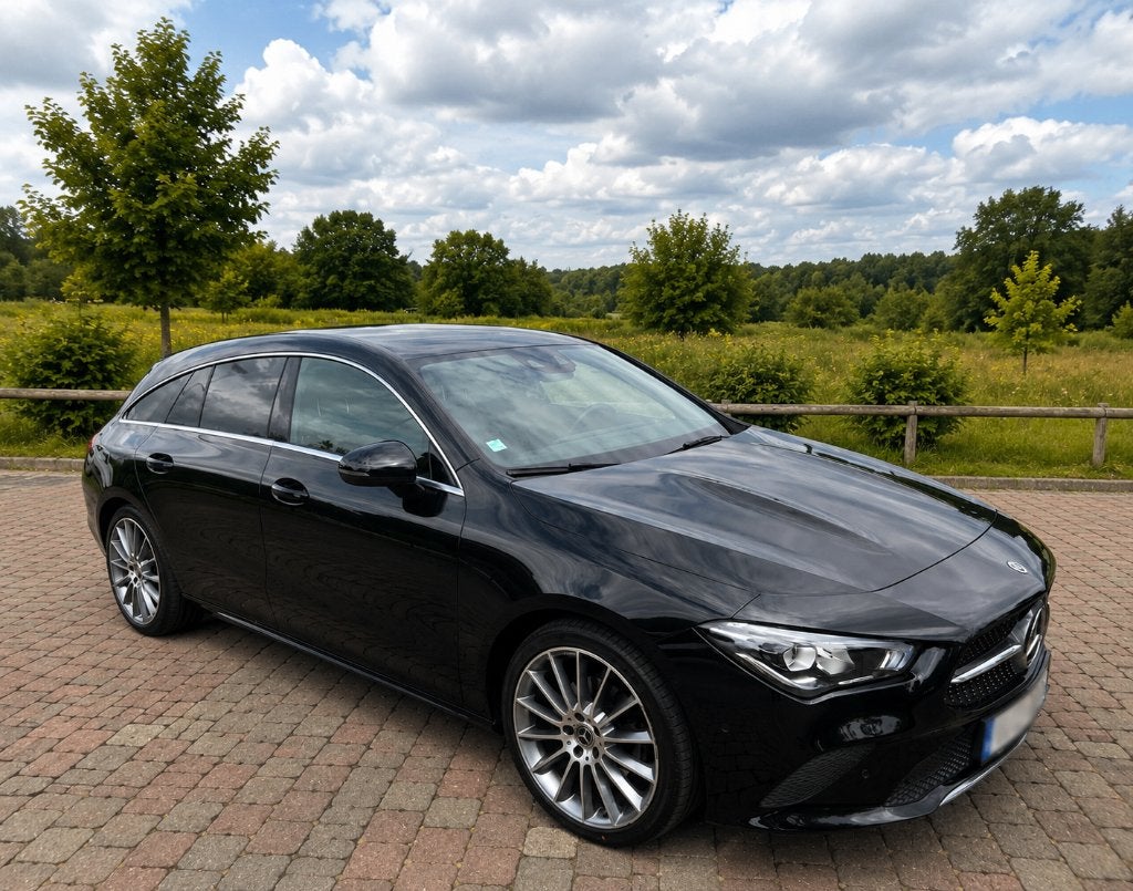 Mercedes CLA 180d Shooting Brake Progressive – AMG 19", Cuir, Euro 6, 5 portes, Particulier