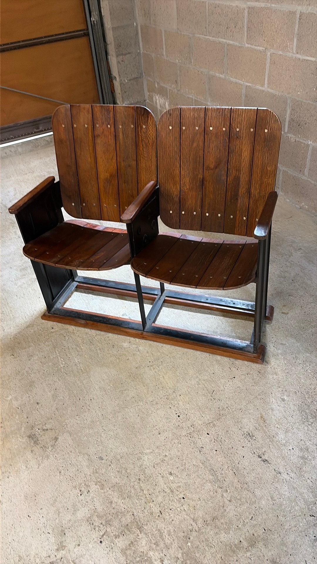 Cinema stoelen, Ophalen