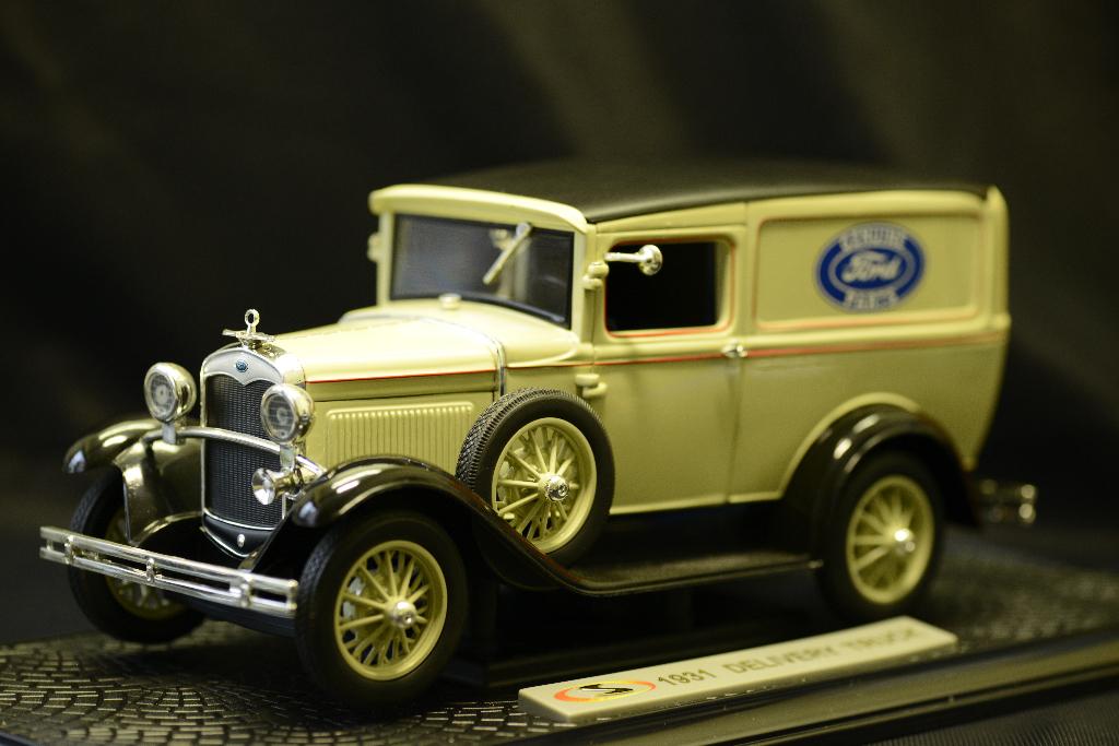 1931 Ford Delivery Truck (Signature Models) MINT, Hobby & Loisirs créatifs, Voitures miniatures | 1:18, Enlèvement ou Envoi, Neuf