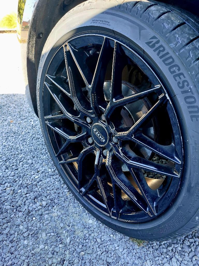 Bridgestone 18inch, Auto-onderdelen, Banden en Velgen, Ophalen, 18 inch, 205 mm, Band(en)