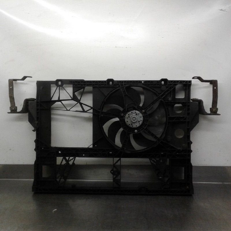VOORFRONT Nissan Interstar (X70) (01-2002/03-2010), Gebruikt, Nissan