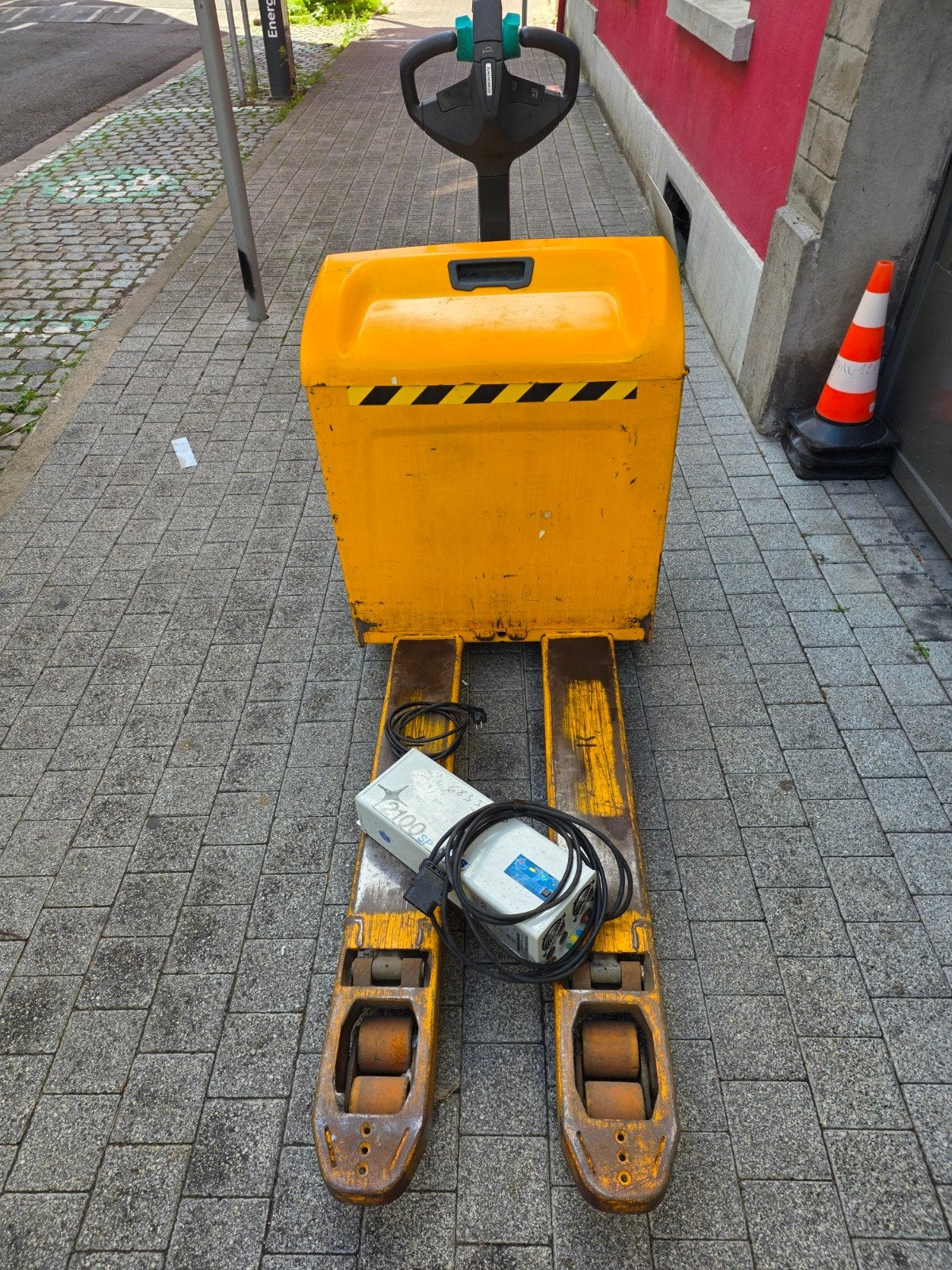 Transpalette électrique, Électrique, Jungheinrich, Enlèvement, Transpalette
