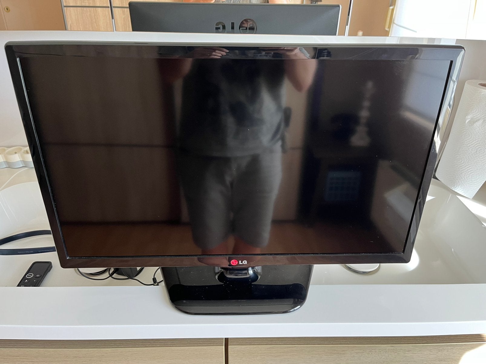 Led TV LG 24MT45D 24inch met Apple TV, Audio, Tv en Foto, Televisies, Ophalen, HD Ready (720p), 40 tot 60 cm, LG