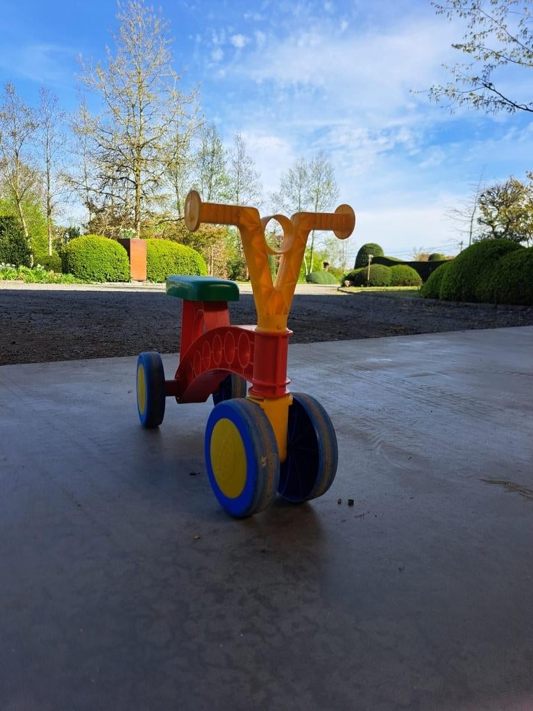 Loopfietsje lena, Enfants & Bébés, Jouets | Extérieur | Véhicules & Draisiennes, Utilisé, Enlèvement