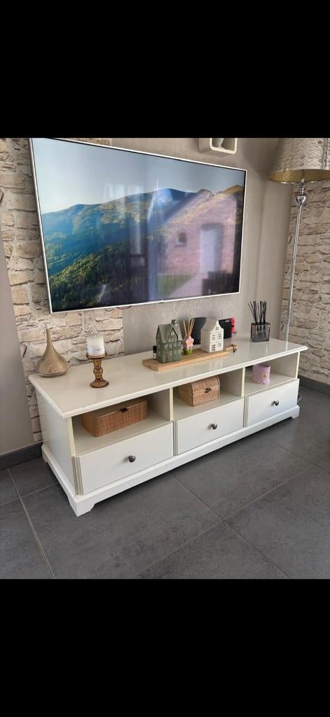 Meuble tv blanc, Ophalen