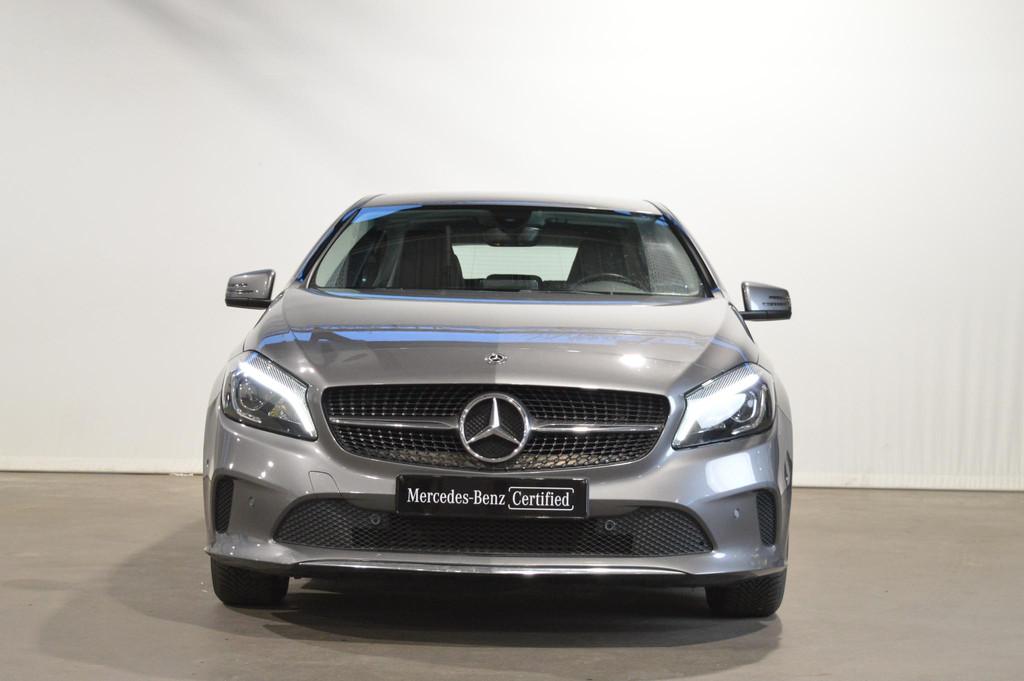Mercedes-Benz A-Klasse 180 D Hatchback Luxury Line | Navigat, Voorwielaandrijving, Stof, Gebruikt, Euro 6