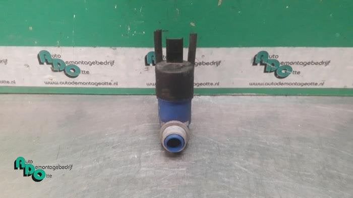 Pompe lave-glace avant d'un Renault Clio (Clio 3 06-), Autos : Pièces & Accessoires, Renault, -, 3 mois de garantie, Utilisé
