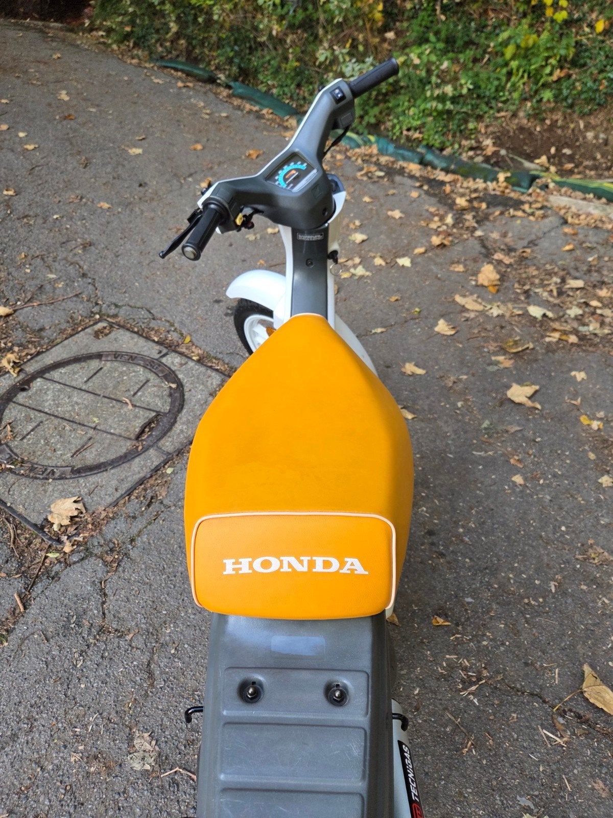 honda wallaroo(B) 89 ,comme nouveau,ou échange camino 1750€, Enlèvement ou Envoi