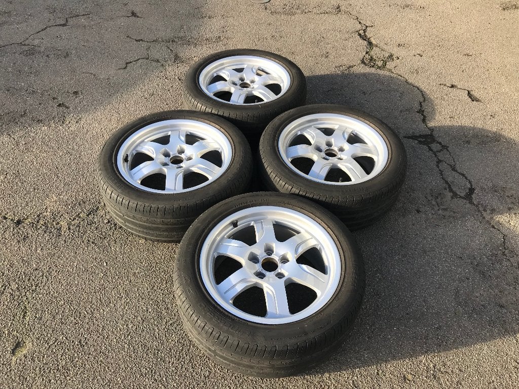 Jantes alu original Audi et Pneus Pirelli P7 225 50 17, Autos : Pièces & Accessoires, Pneus et Jantes, Pneus été, 17 pouces, Enlèvement