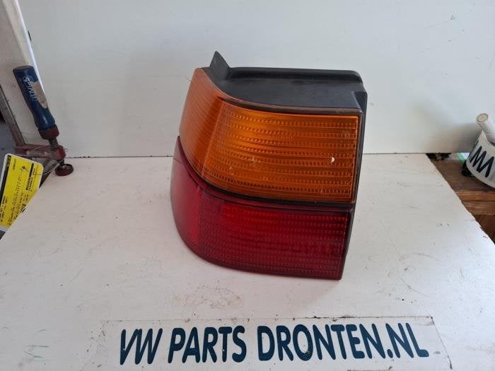 Achterlicht links van een Volkswagen Corrado, Gebruikt, -, Volkswagen, -