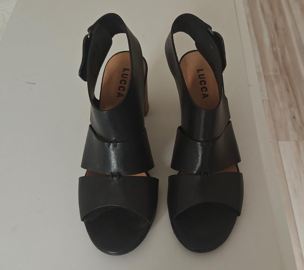 Sandales élégantes, Chaussures à haut talons, Comme neuf, Enlèvement, Lucca